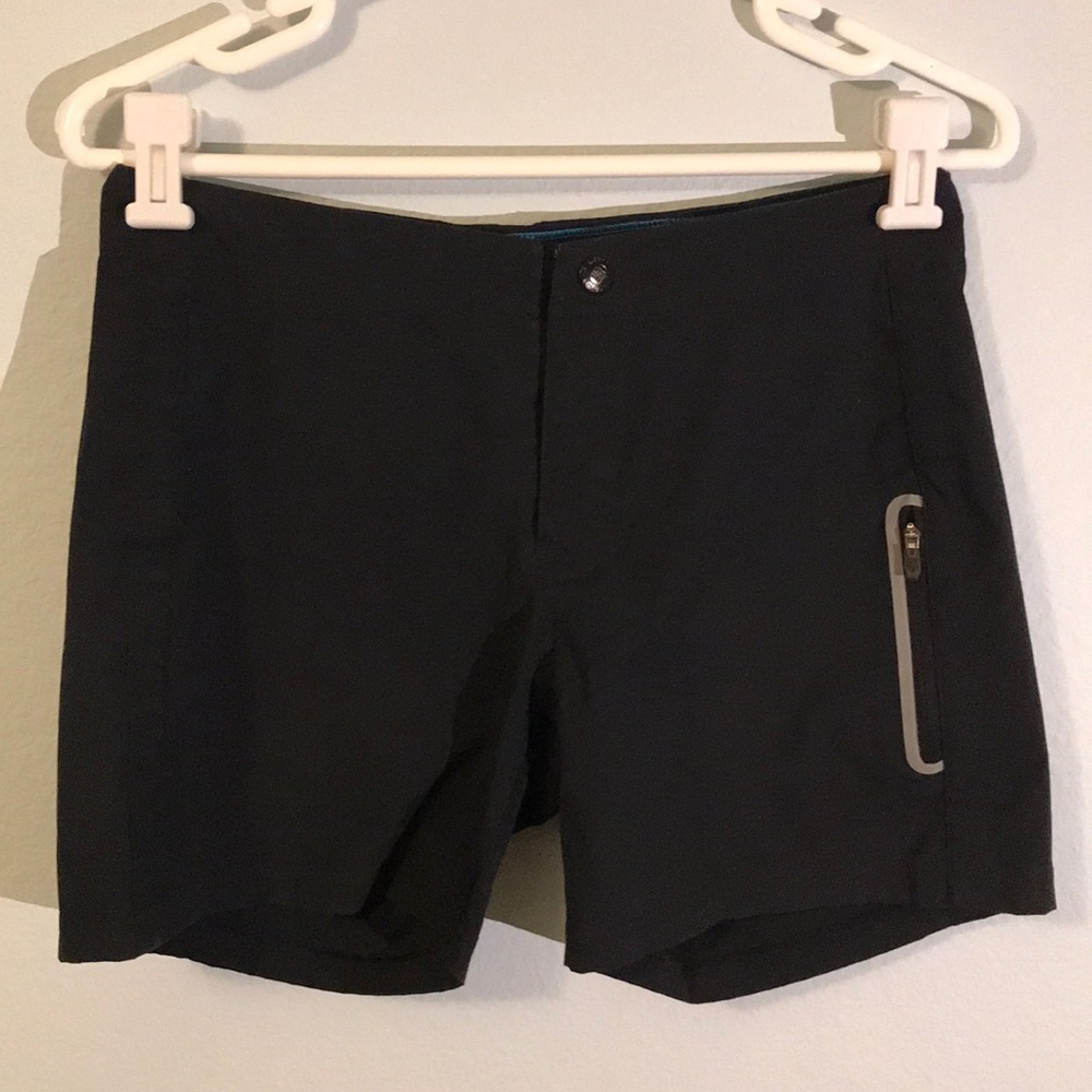 COLUMBIA Sportswear Shorts